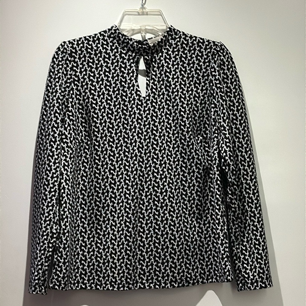 Black and White Long Sleeve Blouse
